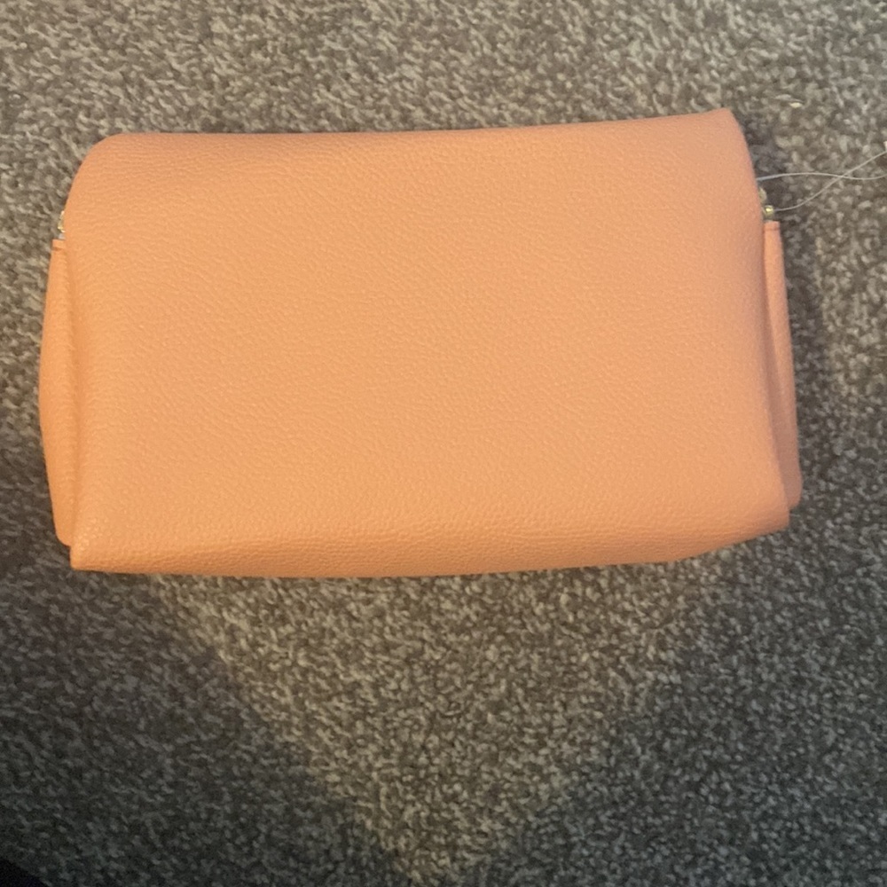 🆕 Beauty bundle with makeup bag - Picture 9 of 10